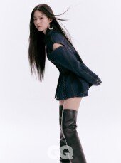 스테이씨 아이사, 데뷔 첫 단독 화보…꽉 찬 시크 존재감 [화보]