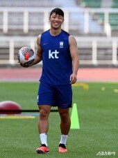 희찬, 중국전 득점 기대하세요~