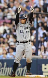 이재원, 득점 찬스 살린 1타점 적시타