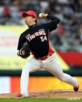 양현종, 대투수의 힘찬 투구~