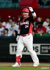 최형우, 만루 찬스에 강해!