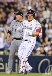 양의지, 류현진 놀리기에 진심인 편