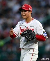 시라카와, 수비가 좋았어~