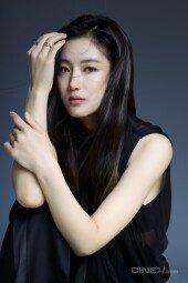 ‘드라이브’ 박주현, 시크한 눈빛 [화보]