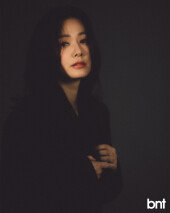 손태영 “♥권상우와 권태기 없어, 떨어져 지내는 게 일상” [화보]