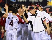 염경엽 감독, 신민재 끝내기 좋았어