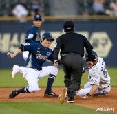 박민우 ‘태그가 필요해’