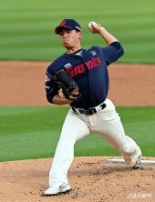 김진욱, 승리하고 위닝시리즈 가자!