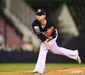 김민, LG 타선 잠재운 역투