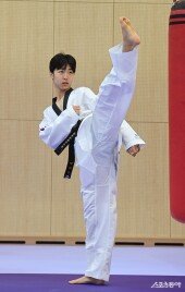 박태준, 올림픽 첫 출전한 발끝