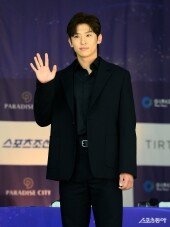 덱스, 떠오르는 예능 샛별~