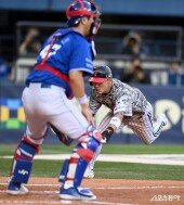 신민재 ‘빠른 발로 득점’