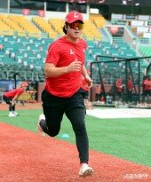 최정, 힘찬 전진~