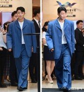 황희찬, 오늘은 모델 처럼