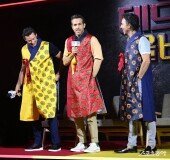 라이언 레이놀즈 ‘한복 입고 주머니에 손도 넣을 수 있어요’