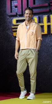 라이언 레이놀즈 ‘전 세계 관객에게 즐거움을’