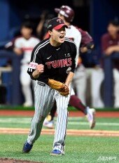 포효하는 임찬규!