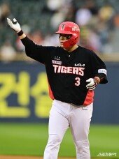 김선빈, 3점차로 달아난다