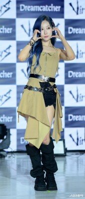 드림캐쳐 한동 ‘귀염 볼하트’