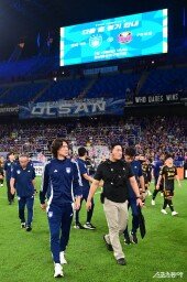 홍명보 감독의 다음 홈 경기는?