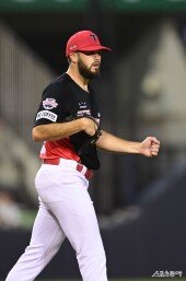 알드레드, 노히트는 계속된다