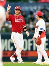 최정, 찬스를 만드는 2루타!