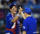 강민호, 위닝시리즈 만든 웃음