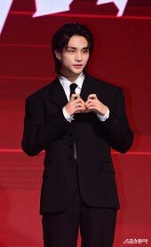 스트레이 키즈 현진, 귀여운 하트