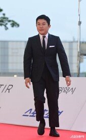 조세호, 꼬마 신랑 등장