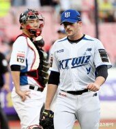 벤자민, 5회를 못 넘기고 교체