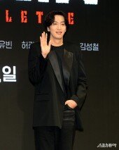 이광수, 올 블랙 패션~