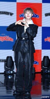 디그니티 루크 ‘서로를 존중해요’