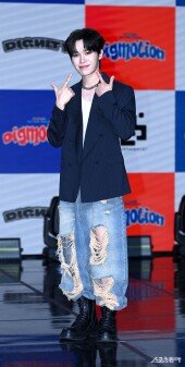 디그니티 루오 ‘디그니티 리더’