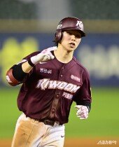 김혜성, 추격의 솔로포