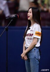 솔지, 감미로운 애국가