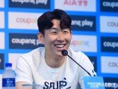 손흥민 ‘젊은 선수들 보면 나이 먹는게 느껴져요’