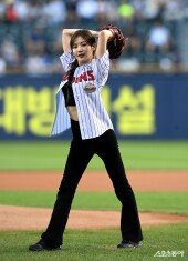 조아람, 섹시한 와인드업!