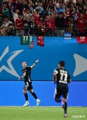 일류첸코, 추격하자!