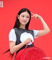 뉴진스 해린, 고양이의 포토타임