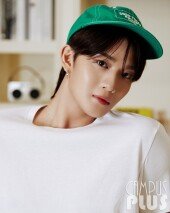‘CIX 탈퇴’ 배진영 “무대 진짜 재밌어, 배워가는 중” [화보]