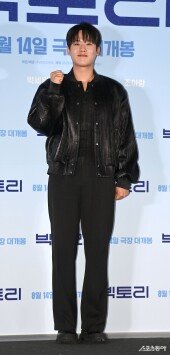 이정하 ‘만년 꼴찌 거제상고 축구부’