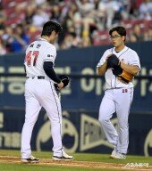 곽빈, 4.1이닝 4피안타 4실점