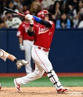 동점타 추신수, 3안타 맹 활약~