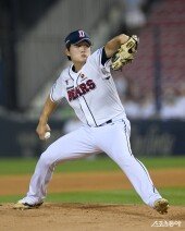 김택연 ‘13세이브 역투’