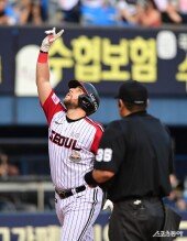 오스틴, 짜릿한 솔로포