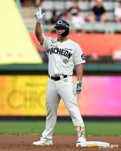 하재훈, 추격의 1타점 2루타~