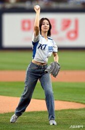 최예빈, KT 승리기원 시구!