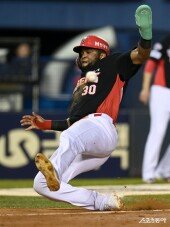 소크라테스 ‘공보다 빨라야해’