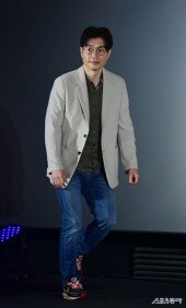 류승완 감독, ‘베테랑2’로 돌아왔어요