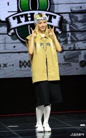 영파씨 지아나 ‘블링블링 포즈~’